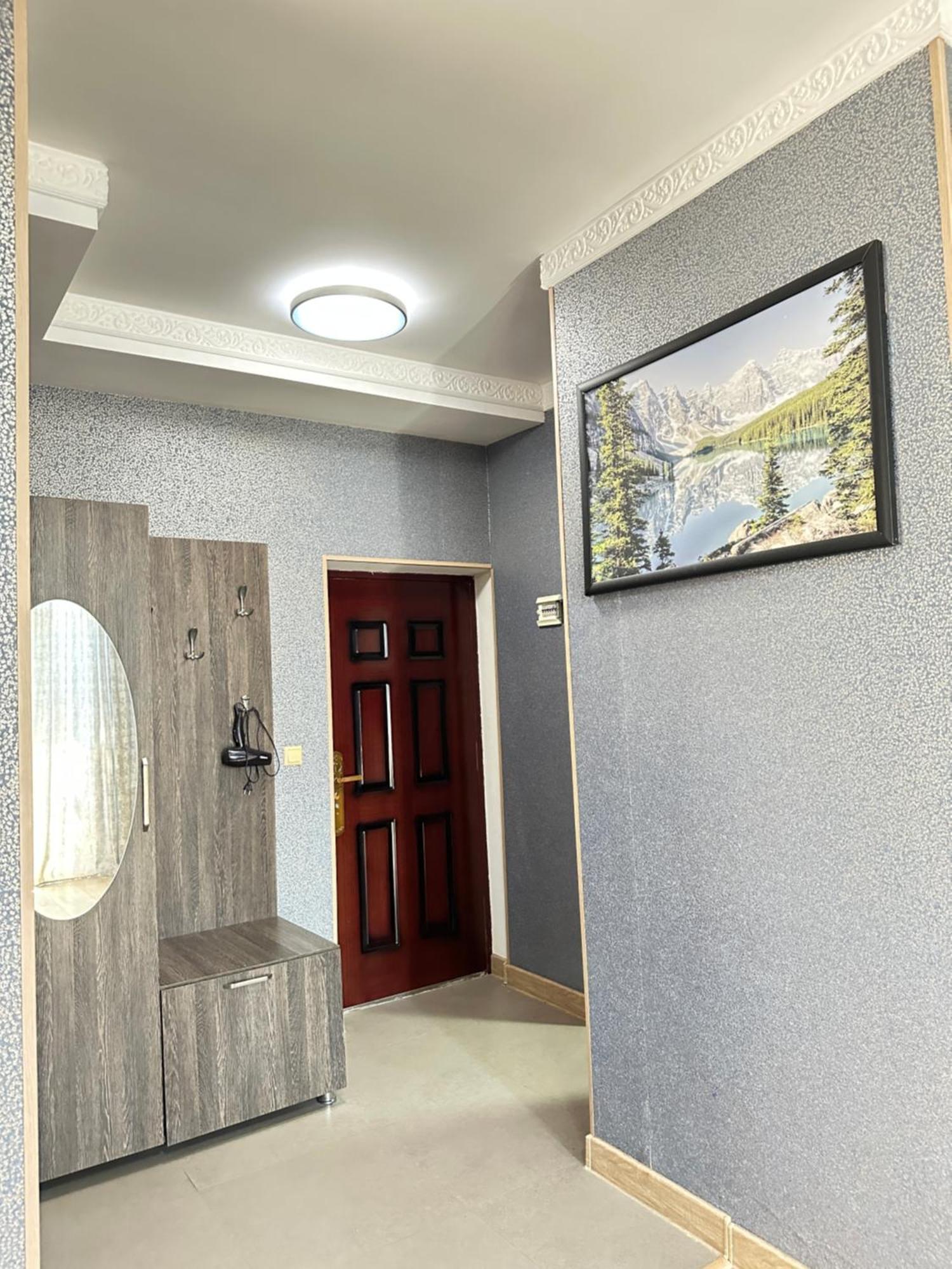 Apartament On Rustaveli บาทูมิ ภายนอก รูปภาพ